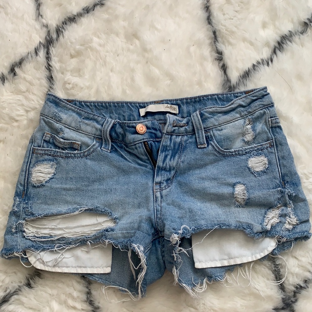 Daytrip Jean shorts size 24